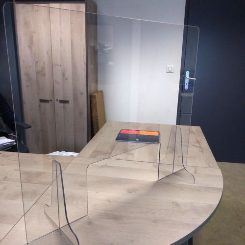 PROTECTION DE COMPTOIR EN PLEXIGLAS AUTOPORTANT